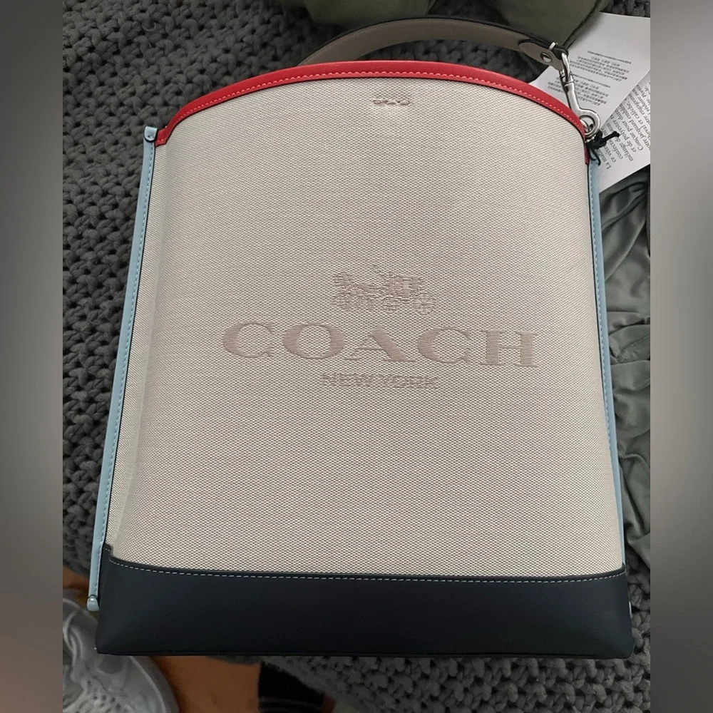 Colorful Coach bucket bag - Picture 1 of 6